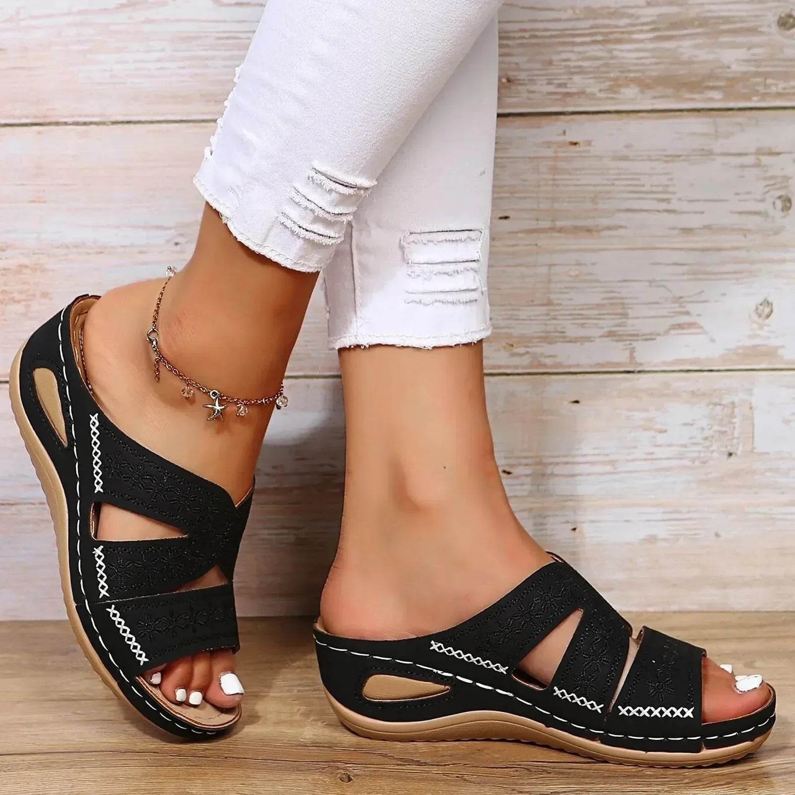 Bree Collection | Women's Sandals with Orthopedic Support | Adjustable Straps for All-Day Comfort