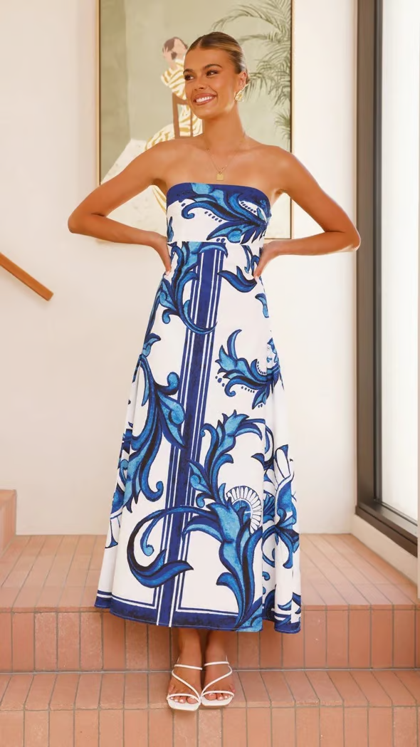 Briar Collection | Women's Dress with Vintage-Inspired Print | Elegant Style for Special Occasions
