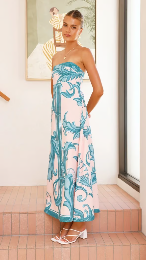 Briar Collection | Women's Dress with Vintage-Inspired Print | Elegant Style for Special Occasions
