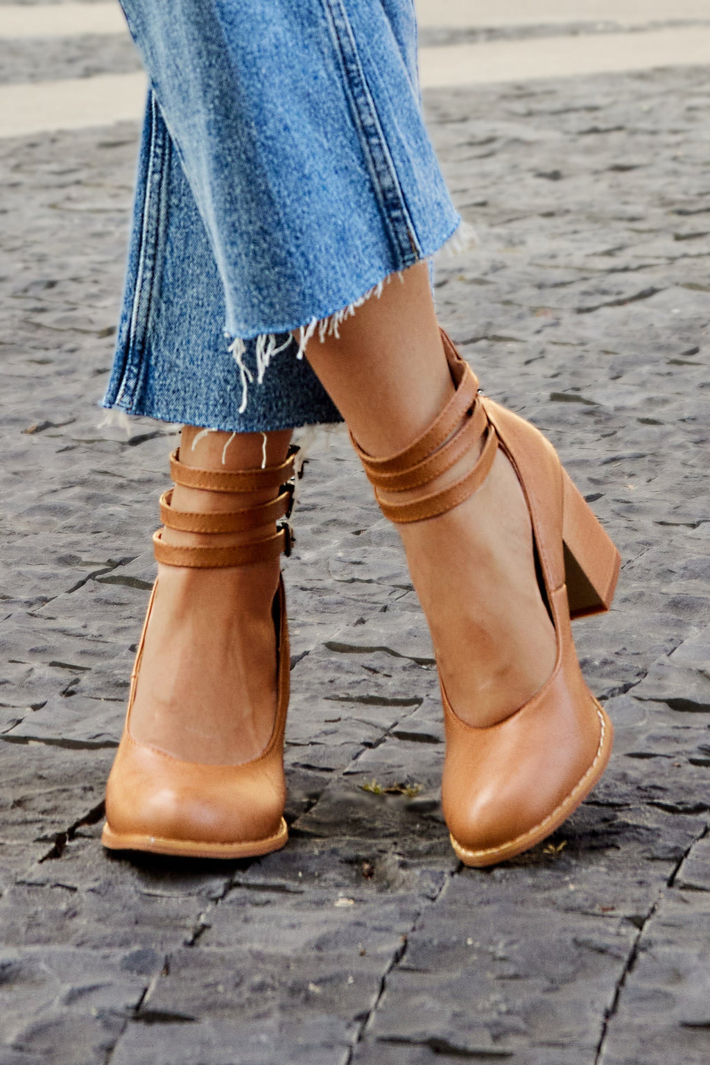 Casilda | Sandals for Women with Thick Block Heel & Adjustable Ankle Strap | All-Day Comfort for Effortless Elegance