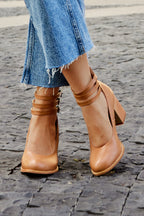 Casilda | Sandals for Women with Thick Block Heel & Adjustable Ankle Strap | All-Day Comfort for Effortless Elegance