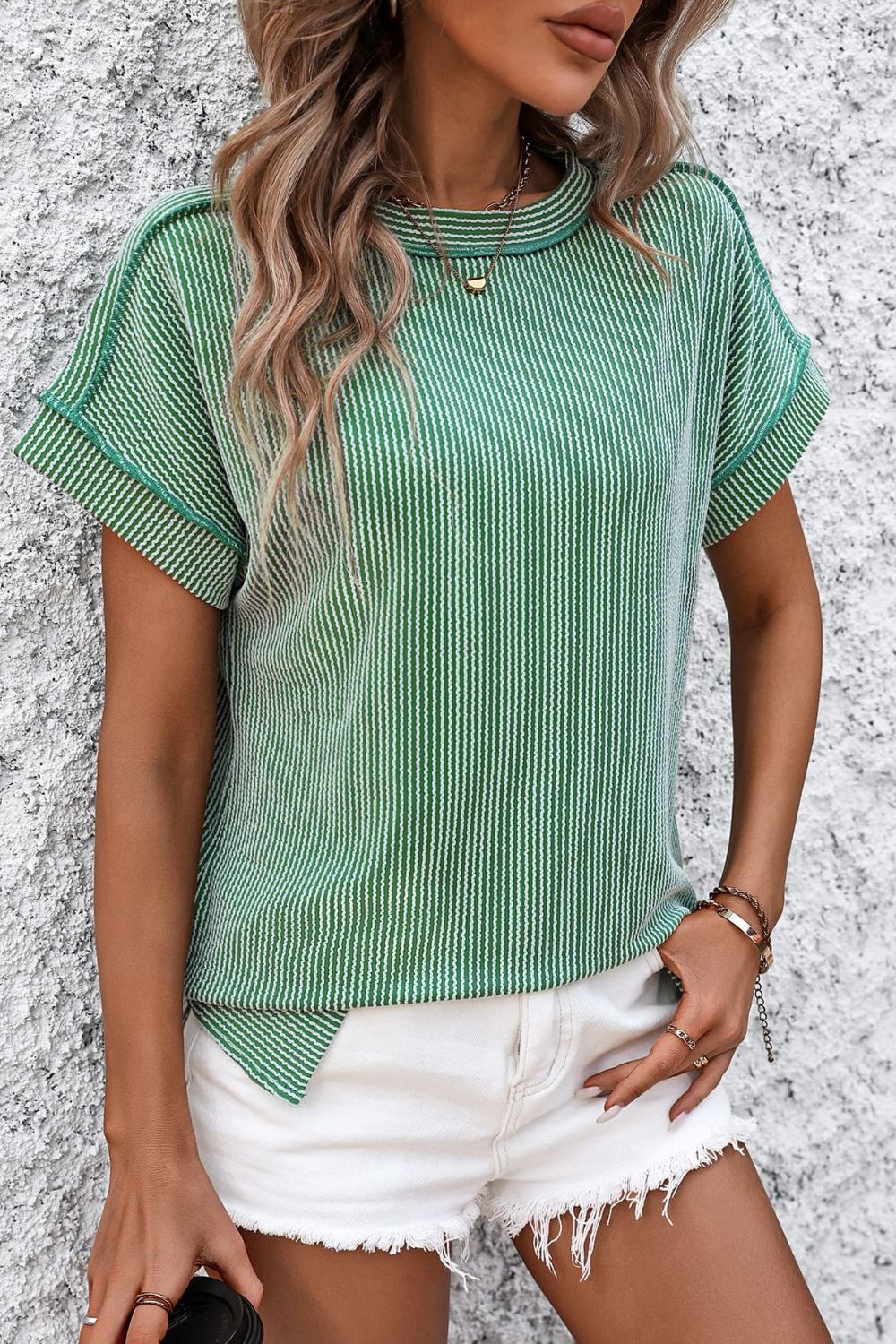 Casual Striped T-Shirt with Ribbed Design | Comfortable Fit for Everyday Wear
