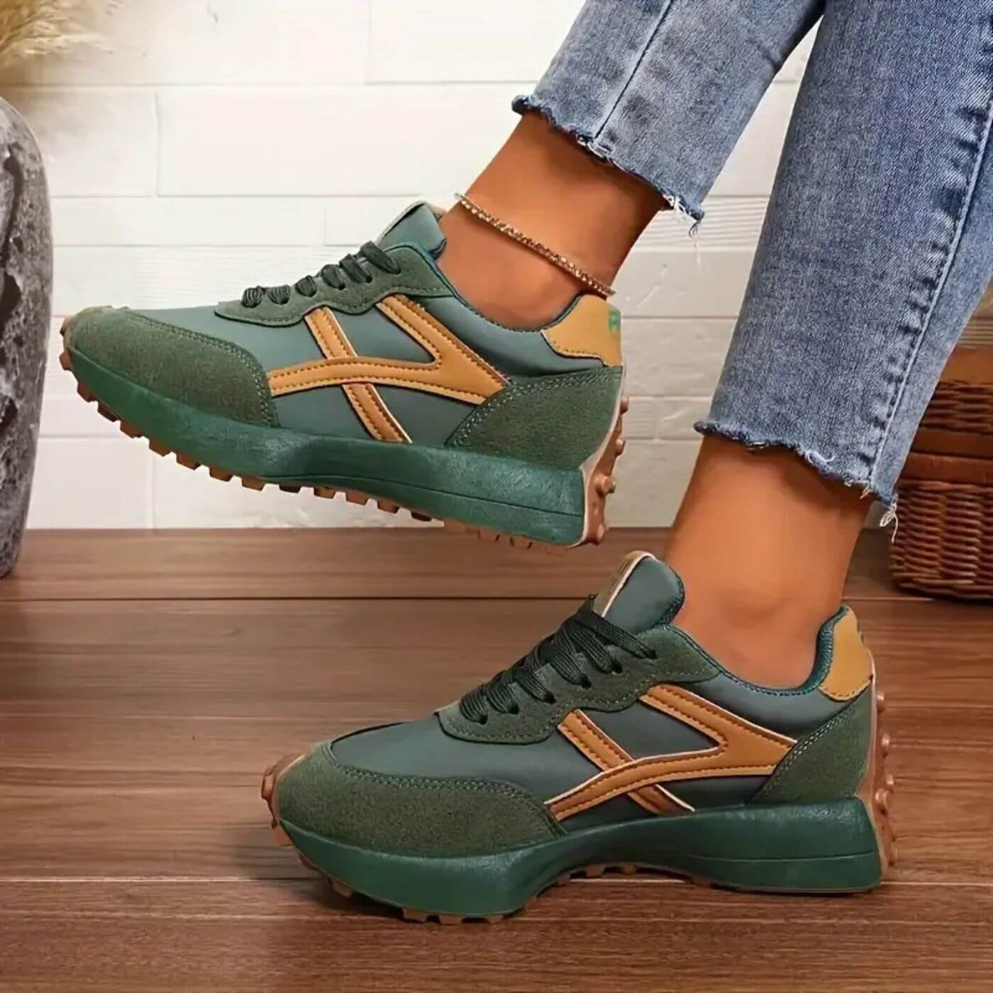 Collyen | Women's Sneakers with Non-Slip Sole for All-Day Comfort