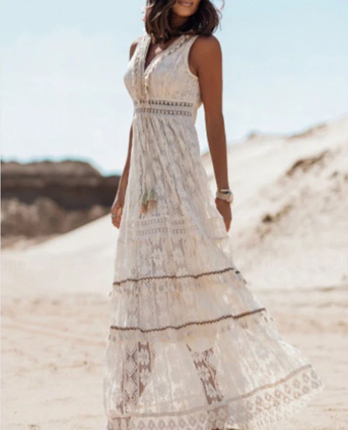 Cynthia Collection | Women's Bohemian Dress with Flattering V-Neck | Effortless Style for Summer Occasions