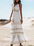 Cynthia Collection | Women's Bohemian Dress with Flattering V-Neck | Effortless Style for Summer Occasions