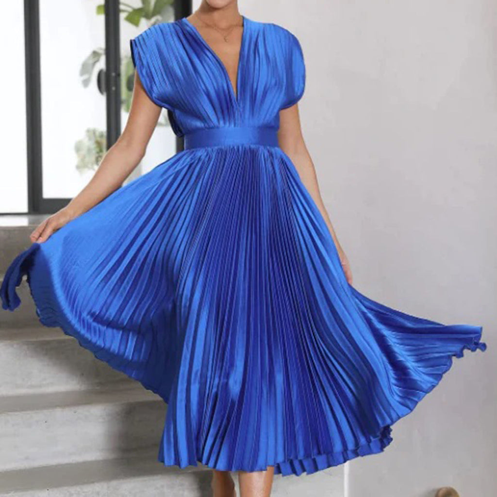 Elegant Collection | Women's Black Cocktail Dress with Flattering Fit | Timeless Sophistication for Any Occasion