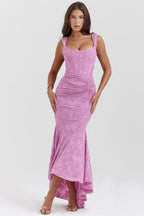 Elegant Evening Dress | Lace Bodycon Gown with Figure-Sculpting Ruching | Chic Sleeveless Design for Unforgettable Evenings