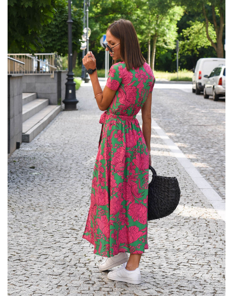 Elegant Floral Dress | Women's Dress with Flattering Fit | Versatile Wedding Guest & Summer Style