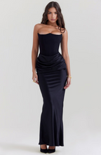 Elegant Lace Evening Dress for Women with Hourglass Fit | Stunning Formal Gown for Unforgettable Occasions
