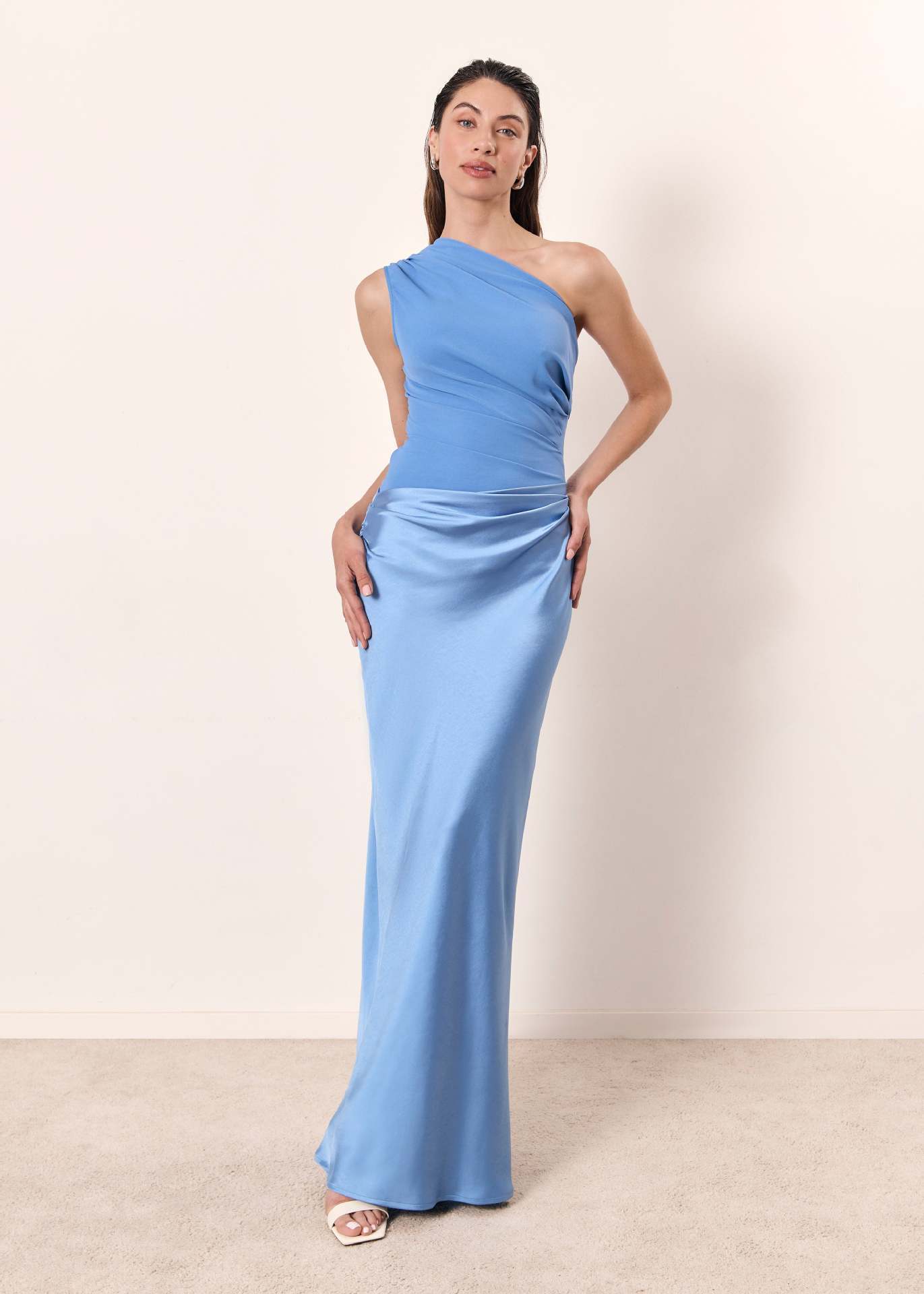Elegant One-Shoulder Evening Dress for Women with Flattering Fit | Maxi-Length Gown for Formal Weddings and Special Occasions 6