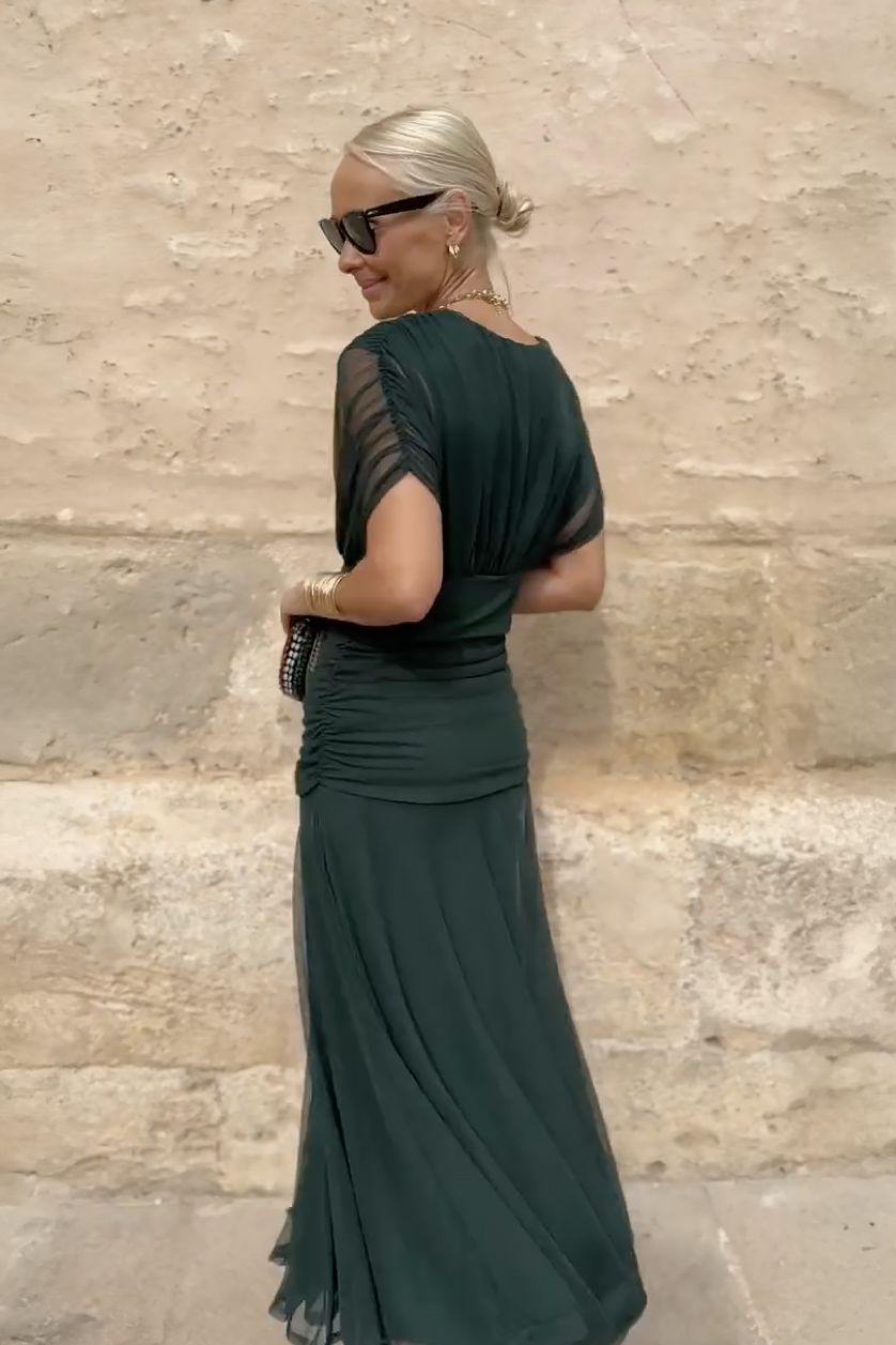 Elegant V-Neck Maxi Dress for Women with Flowing Skirt | Perfect for Special Occasions