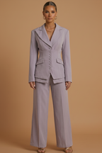 Elegant Women's Suit | Tailored Pant Suit with Peaked Lapel & Wide-Leg Trousers for Versatile Styling
