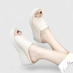 Esther™ | Orthopedic Wedge Sandals for Women with Cushioned Support | Stylish Black Wedge Heels for All-Day Comfort
