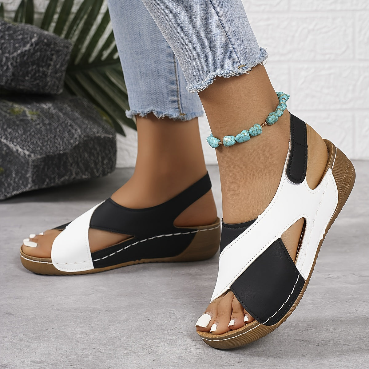Flavia | Women's Sandals with Cushioned Insole | Adjustable Straps for All-Day Comfort