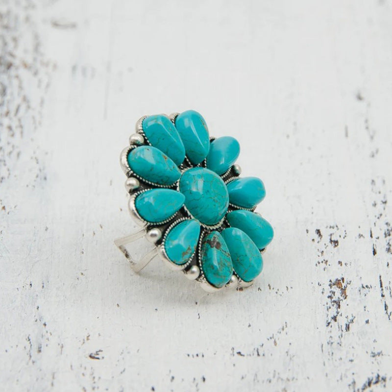 Floriana Collection | Flower Ring in Turquoise Alloy with Elegant Design | Versatile Jewelry for Any Occasion 3