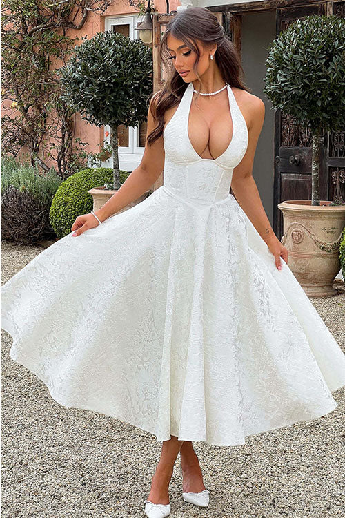 Genevieve™ | Women's Maxi Dress with Flared Skirt & Halterneck Design | Elegant Summer Dress for Celebrations