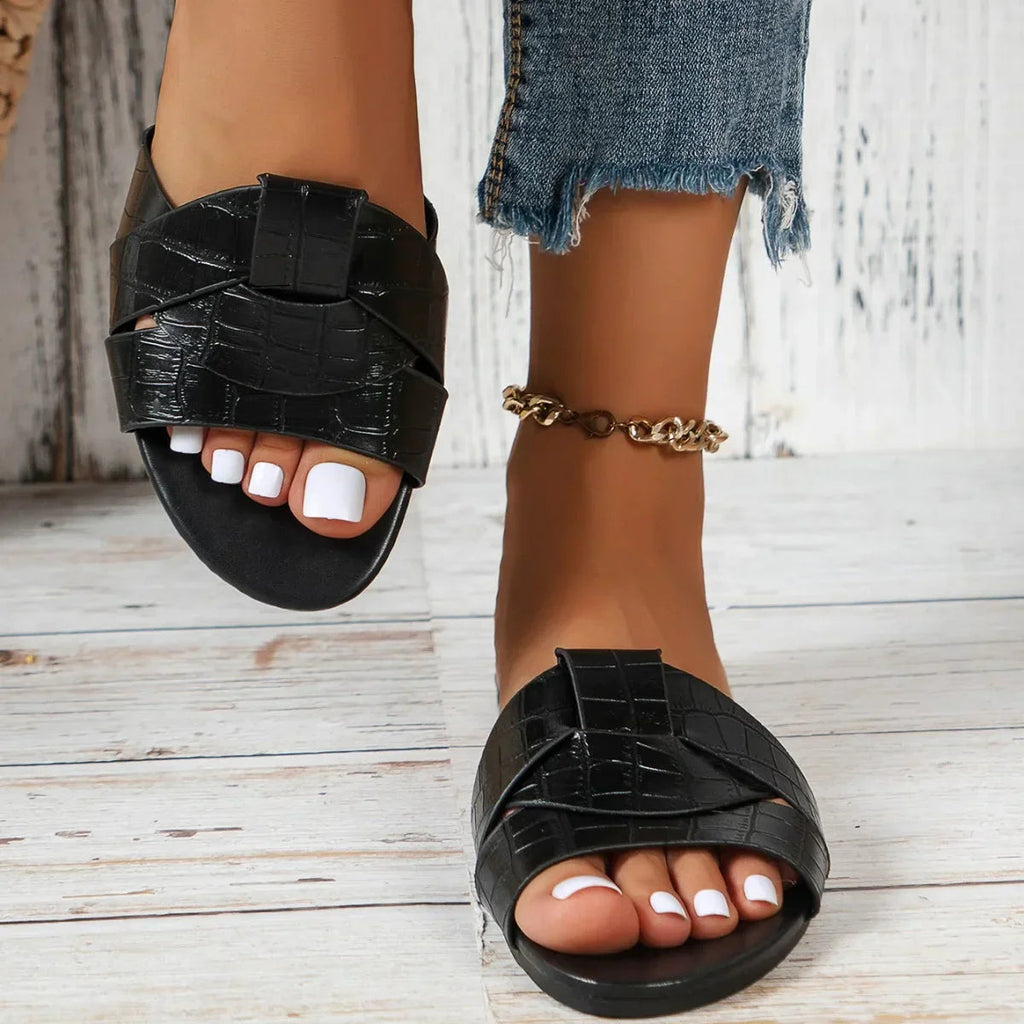 Harper Luxe | Women's Slides with Plush Cushioning | Effortless Comfort for Everyday Style