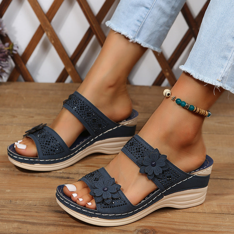 Heath Collection | Women's Slides with Cushioned Comfort | Elegant Floral Design for All-Day Style