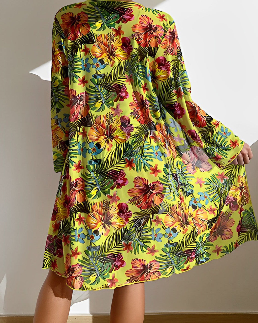 Juanita Collection | High Waisted Bikini Set with Tropical Print | Flattering Design for Confident Beach Days