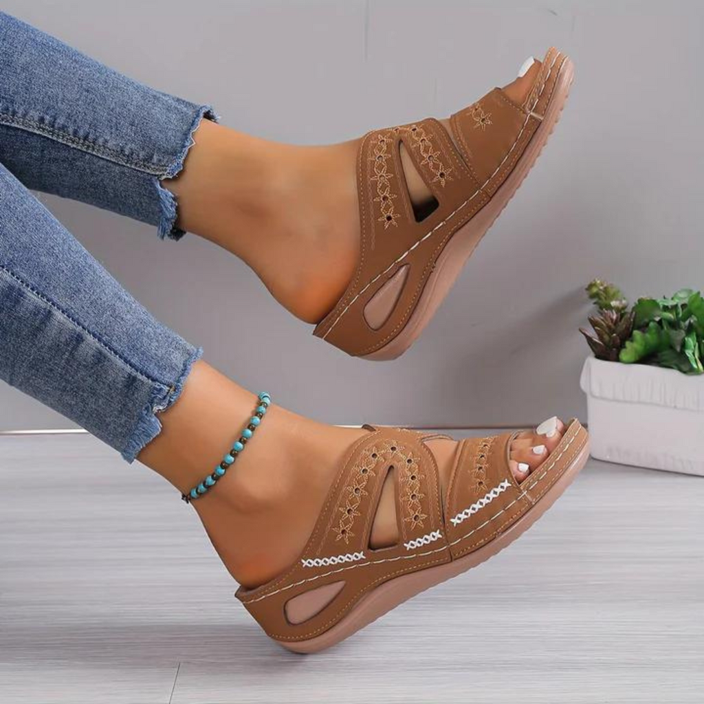 Maren Collection | Women's Sandals with Cushioned Footbed | Stylish Comfort for All-Day Wear