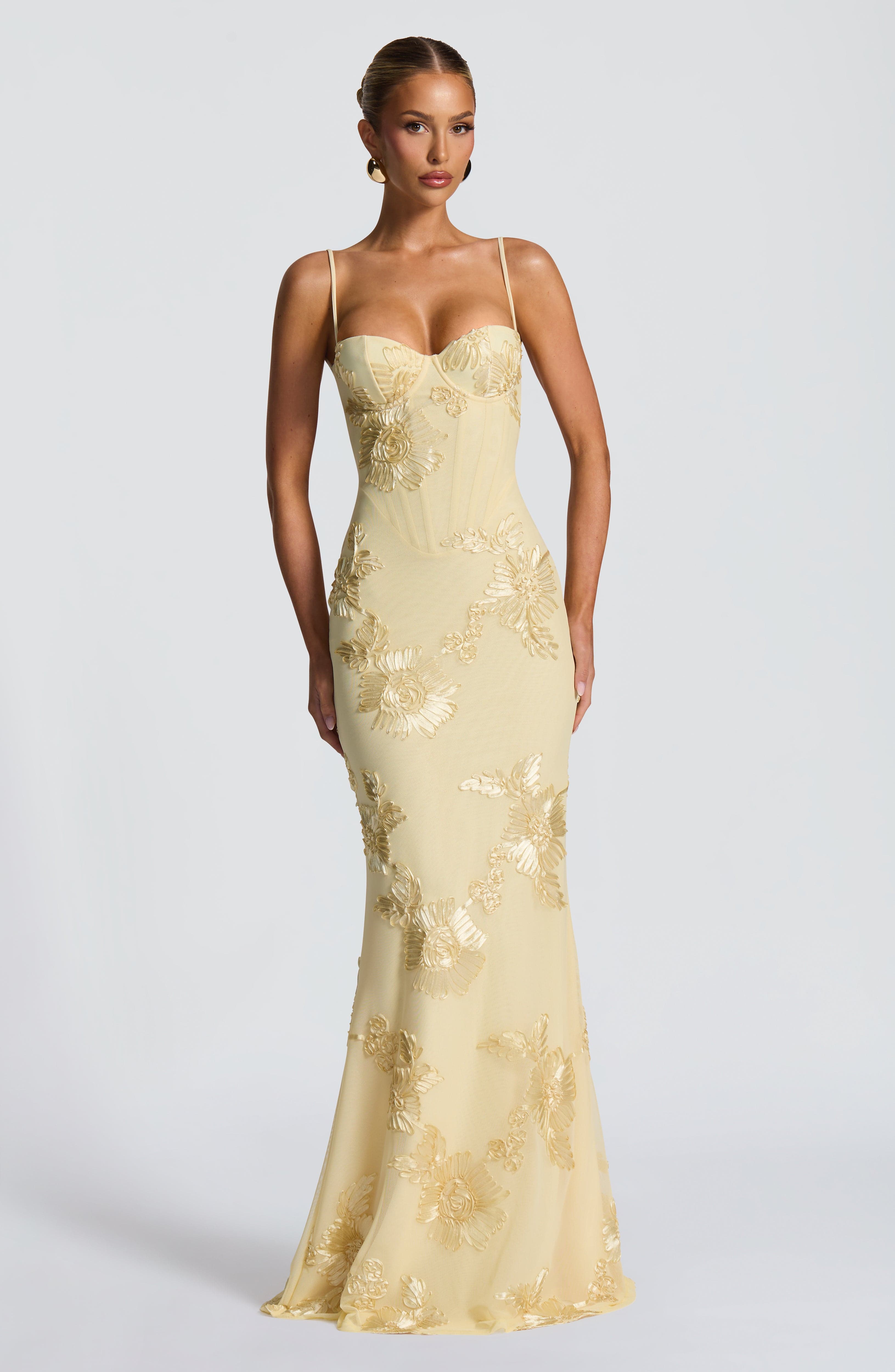 Nefertiti | Floral Maxi Dress with Underwired Support & Lace-Up Back | Elegant Fit for Special Occasions