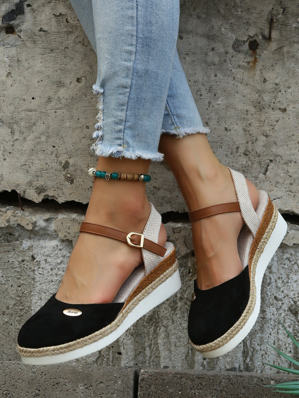 Ruby Chic | Women's Sandals with Cushioned Footbed | Orthopedic Comfort for Stylish All-Day Wear