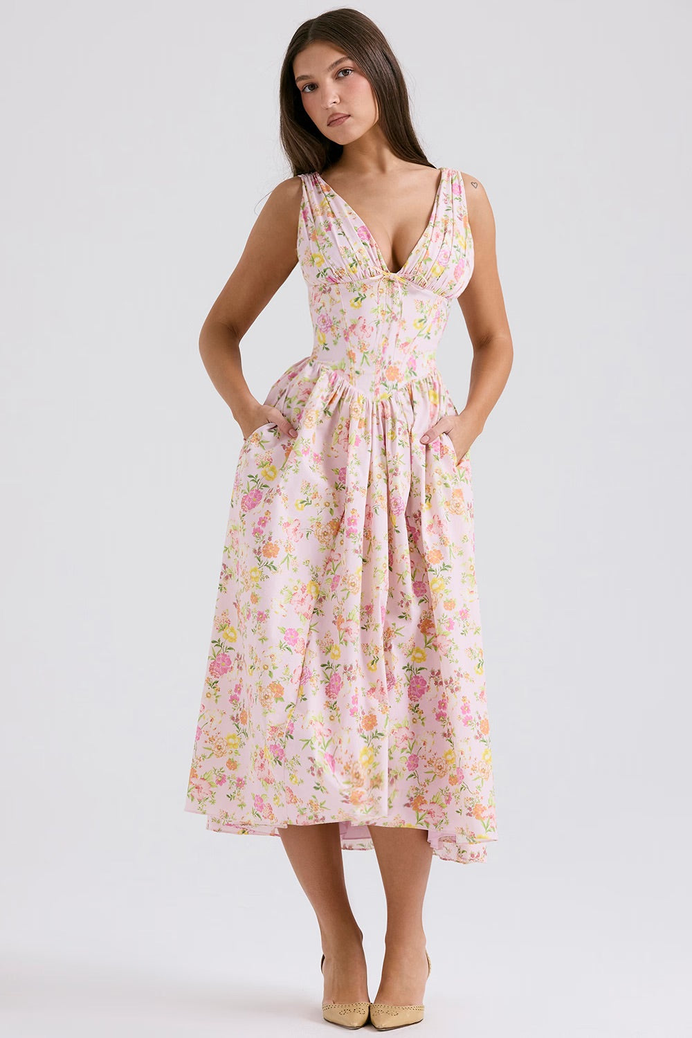 Saffron | Women's Summer Dress with Flattering Silhouette | Elegant Comfort for Weddings and Parties