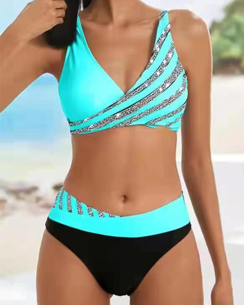 Solange | Women's Bikini Set with Flattering Fit & Vibrant Print | Stylish Swimwear for Summer Fun