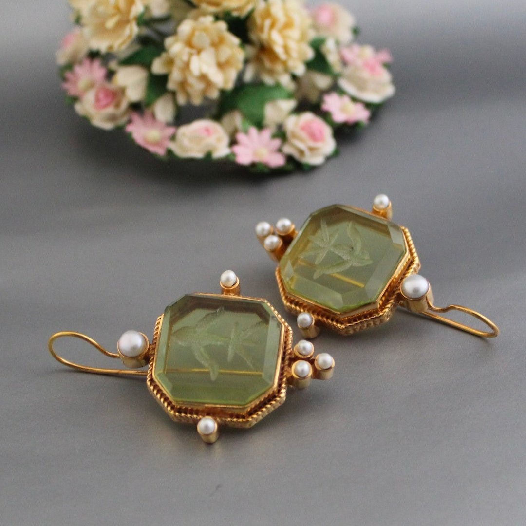 Vintage Green Pearl Earrings for Women with Elegant Design | Timeless Jewelry for Sophisticated Style 1