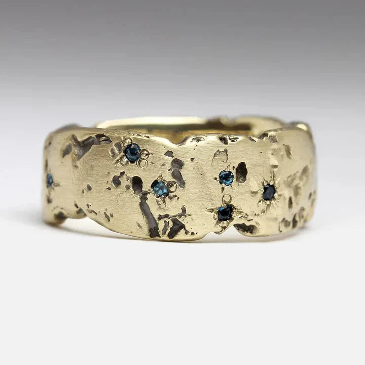 Vintage Hammered Gold Ring with Blue Inlay Crystal | Elegant Statement Jewelry for Timeless Style 0