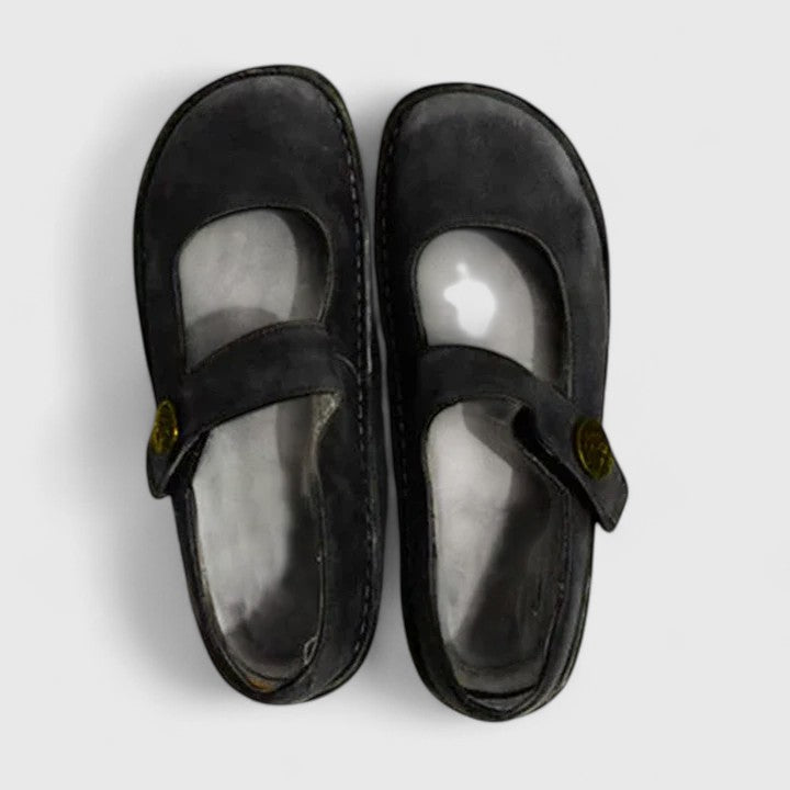 Violetta | Orthopedic Shoes for Women with Adjustable Strap & Cushioned Insole | Classic Style for All-Day Comfort